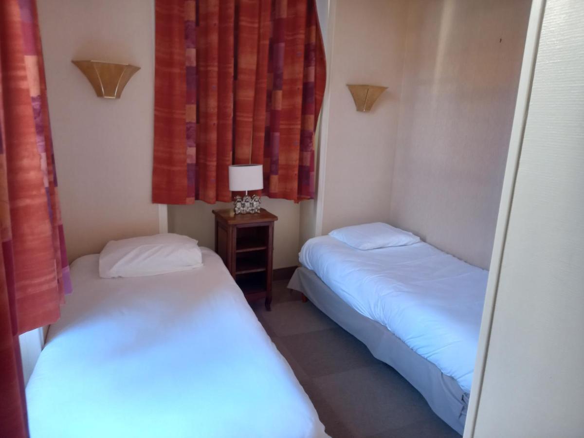 Hotel Des Cymaises سيمور-إن-اوكسيوس المظهر الخارجي الصورة